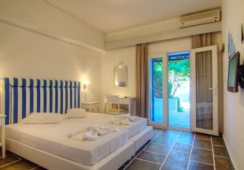 Standard room, Platy Yialos Hotel, Sifnos