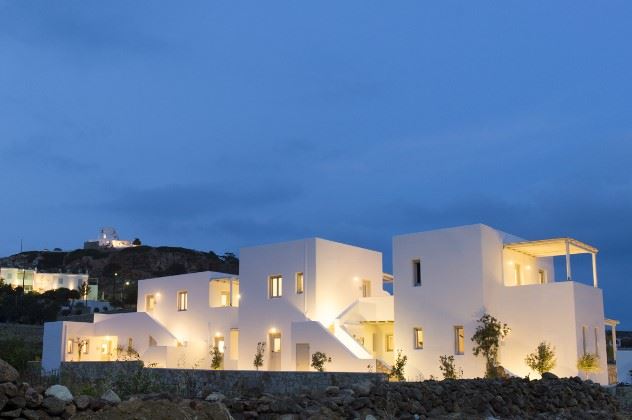 Echinousa Apartments, Psathi, Kimolos, Cyclades, Greece