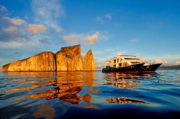 Ocean Spray, Galapagos Island Cruise