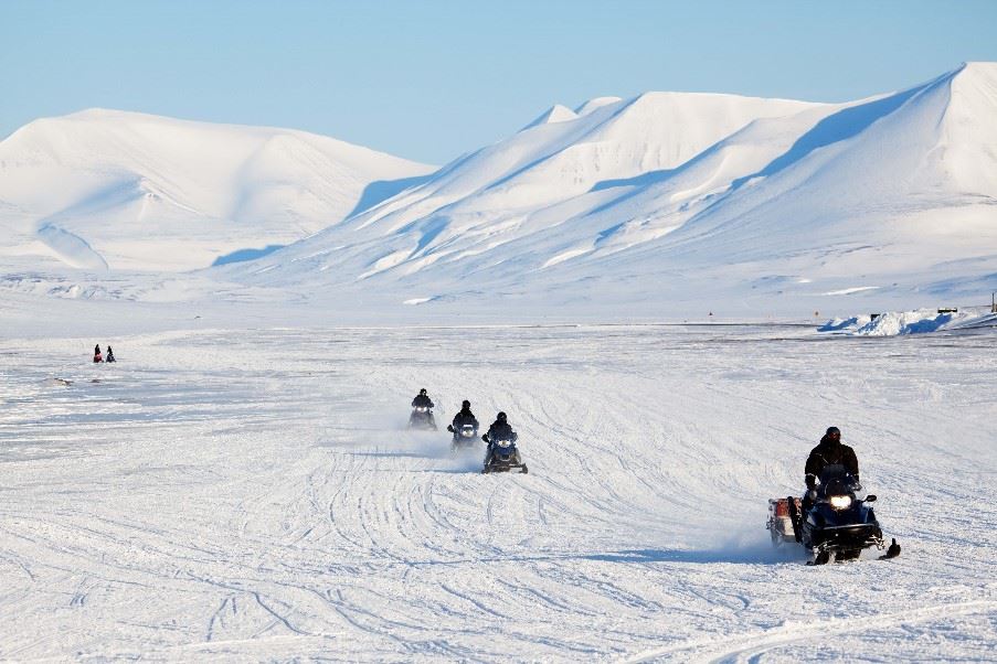 Snowmobile Tour Svalbard, Norway