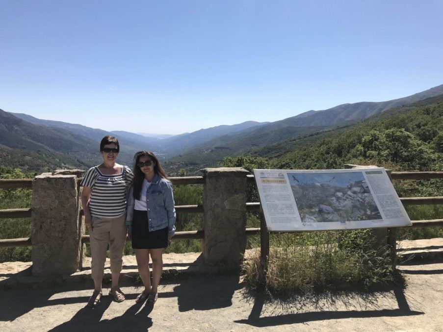 Rosanna and Cristiana, Jerte Valley, Spain