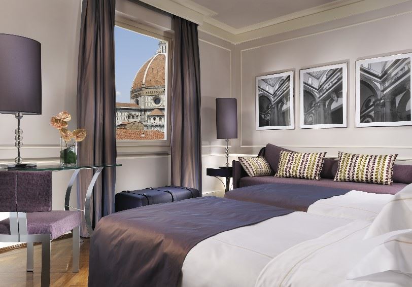 Deluxe room with a view of the Duomo and Campanile, Brunelleschi Hotel, Florence