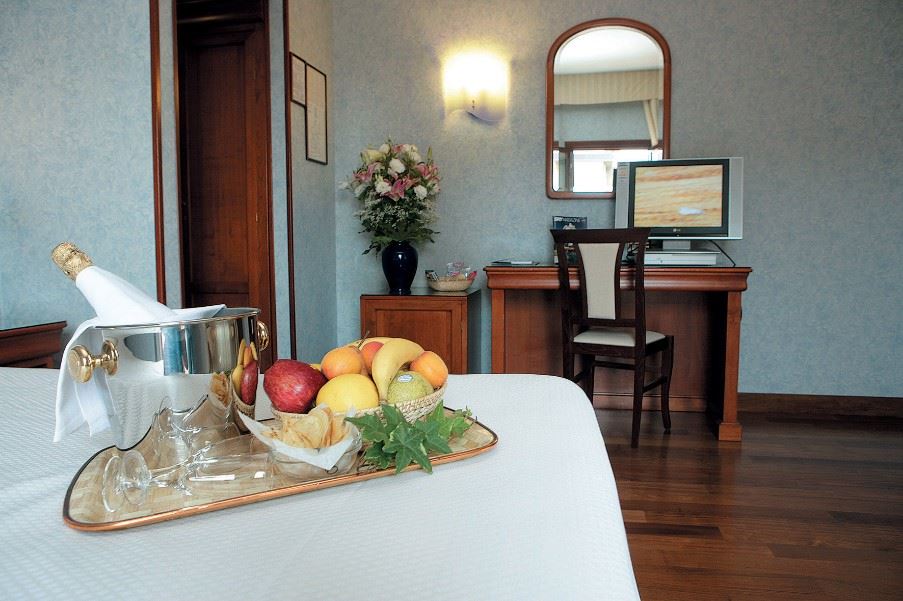 Giulietta E Romeo Hotel, Verona