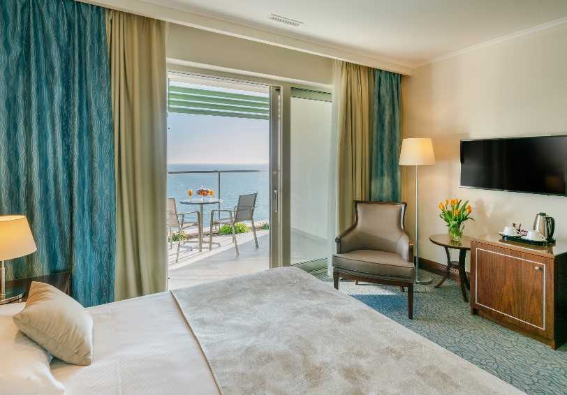 Standard Room with sea view and balcony