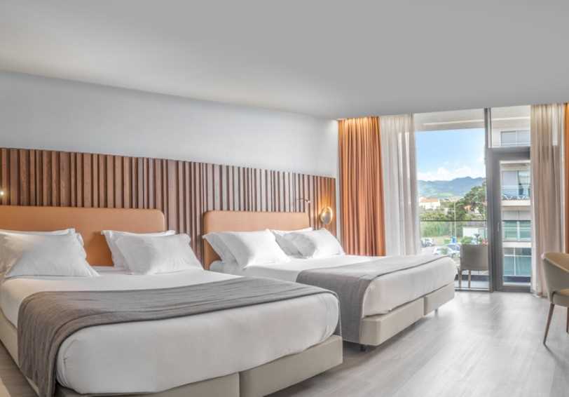 Triple room, Verde Mar & Spa Hotel, Ribeira Grande, Sao Miguel
