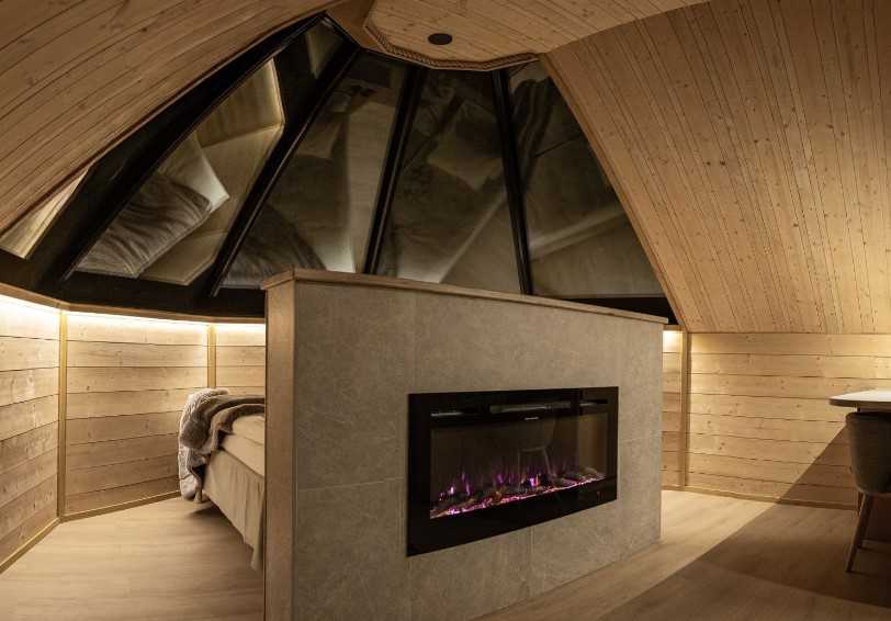 Aurora Cabin, Vaattunki Wilderness Resort, near Rovaniami, Lapland, Finland