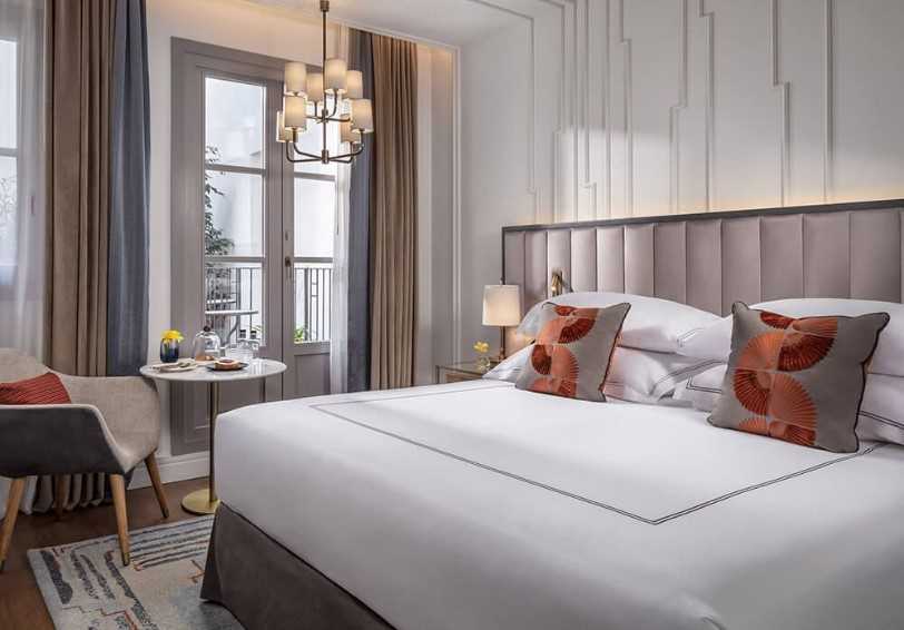 Grand Deluxe Room