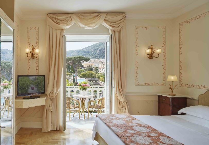 Junior Suite, Grand Hotel Excelsior Vittoria, Sorrento, Italy