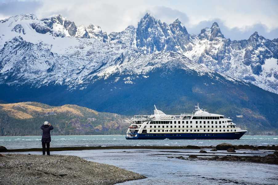 M/V Stella / Ventus Australis