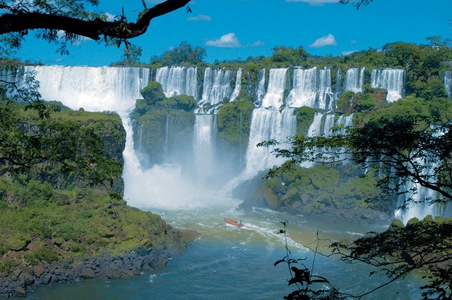 Iguazu Falls (Brazil & Argentina)