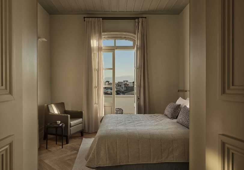 Grand & Luxe Room with terrace