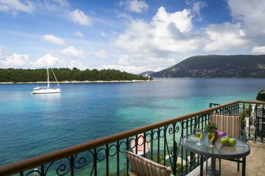 Waterfront Apartments, Kefalonia