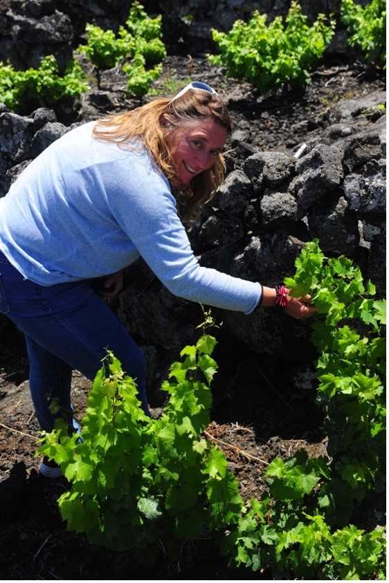 Island guide, Cecilina Jorge