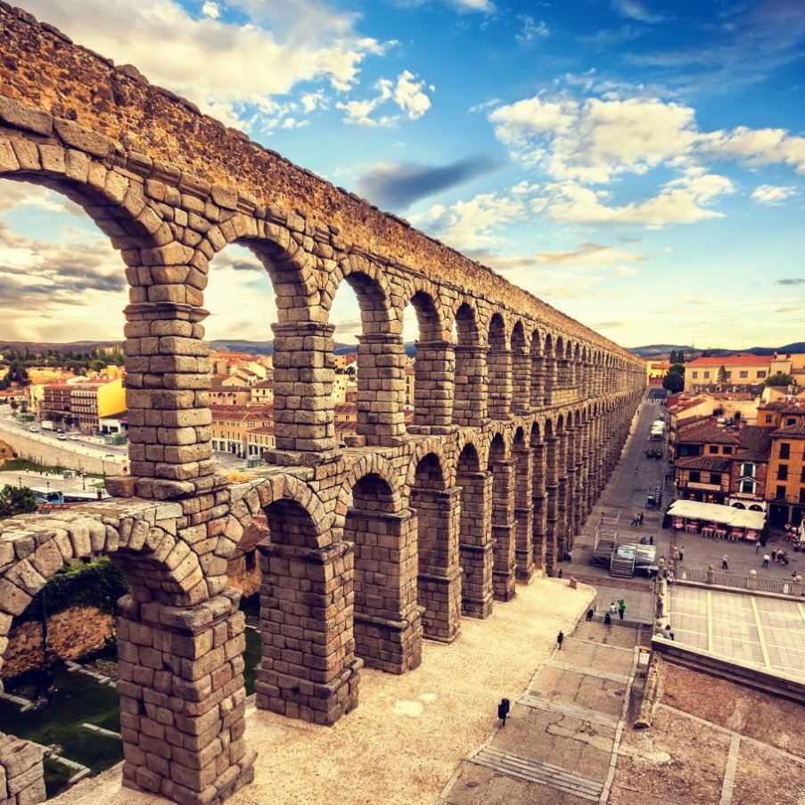 Roman aqueduct, Segovia, Castilla y Leon