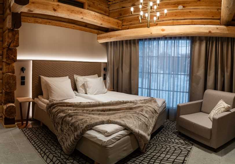 Arctic Deluxe Room, Vaattunki Wilderness Resort, near Rovaniami, Lapland, Finland