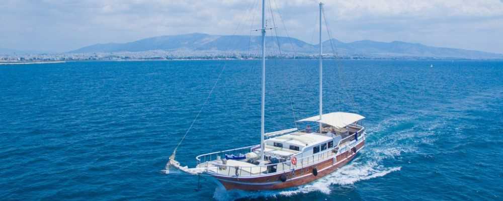 Gulet cruise in Greece