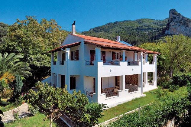 Stavroula Apartments, Aghios Gordis, Corfu