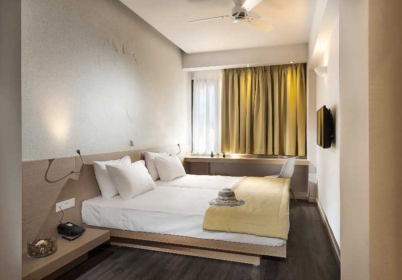 Economy Room