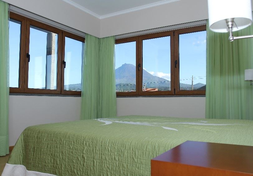 One Bedroom Mountain View Apartment, Baia da Barca, Madalena, Pico, the Azores
