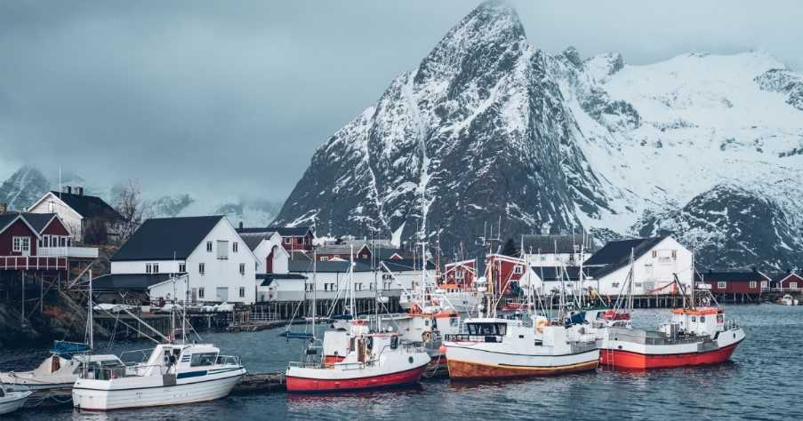 Hamnoy fishing village on Lofoten Islands, Norway