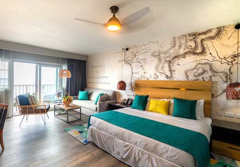 Deluxe Oceanfront Room