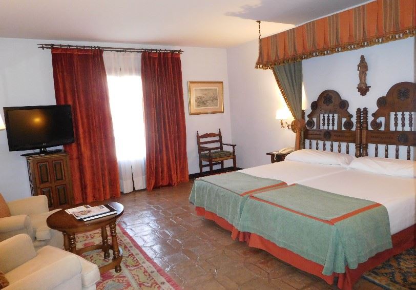 Standard room, Parador de Plasencia, Extremadura