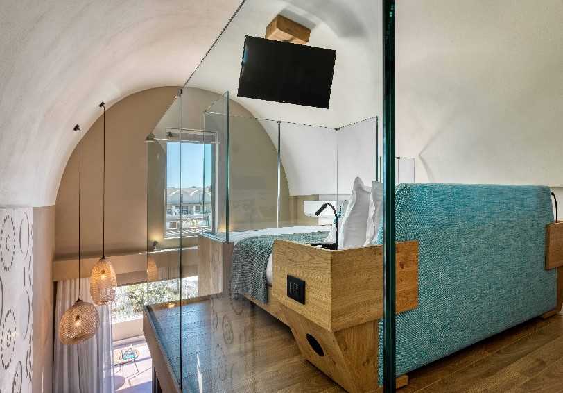 Wellness Loft with whirlpool and pool view