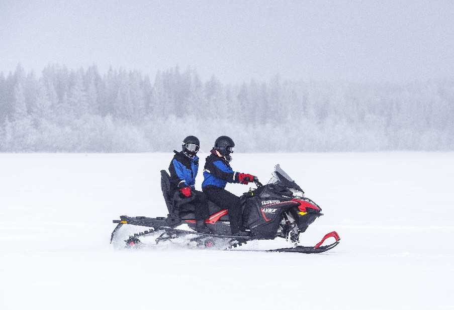 Snowmobile to Sweden’s highest mountain station 