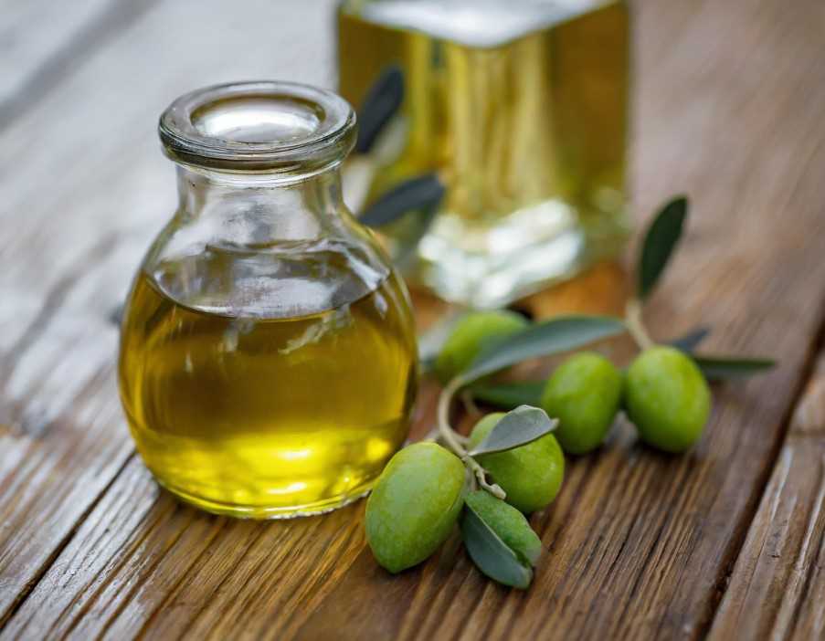Greek olive oil