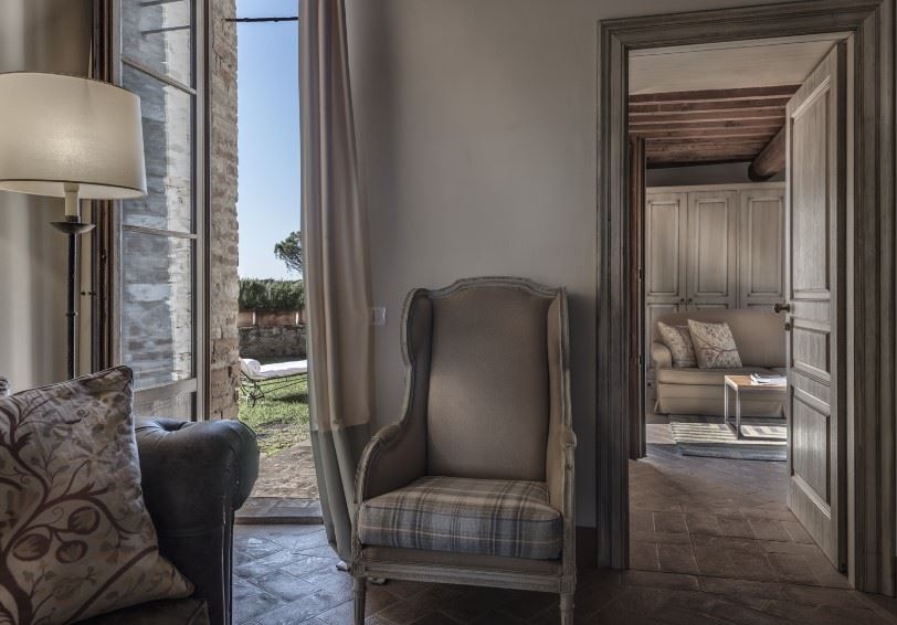 Royal suite, Castel Monastero, Castelnuovo Berardenga, Tuscany, Italy