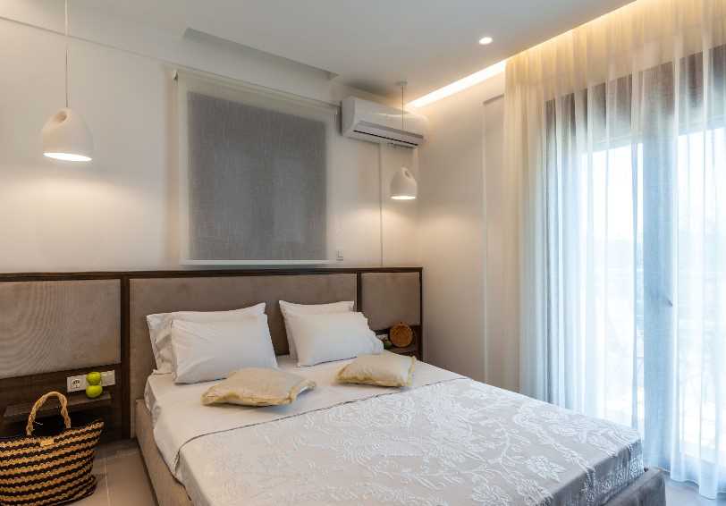 Superior One Bedroom Apartment