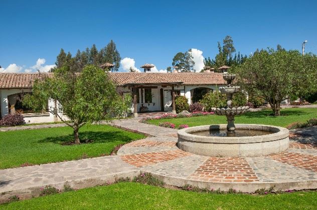 Hacienda Abraspungo, Avenue of Volcanoes, Ecuador