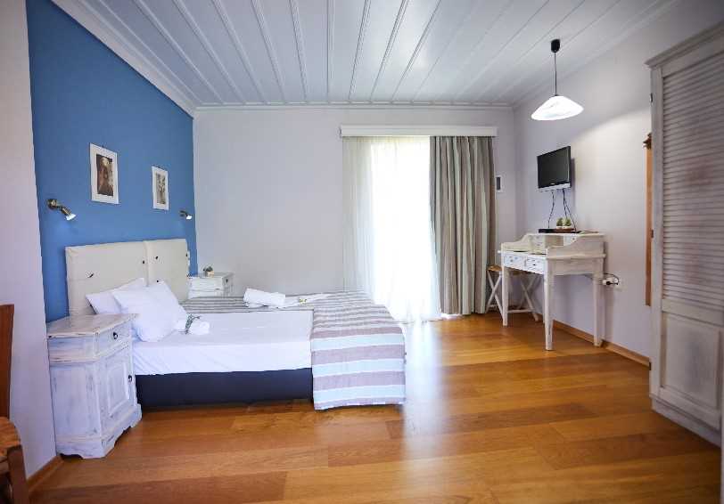 Superior Studio, Zorbas Apartments, Limnos, Chios