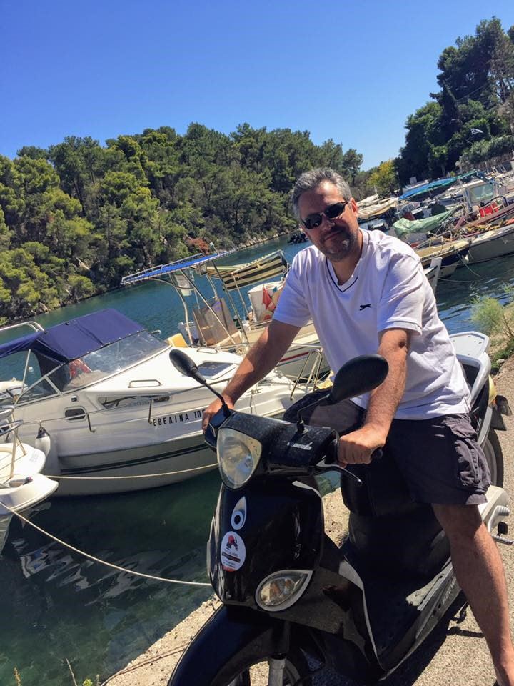 Exploring paxos by moped