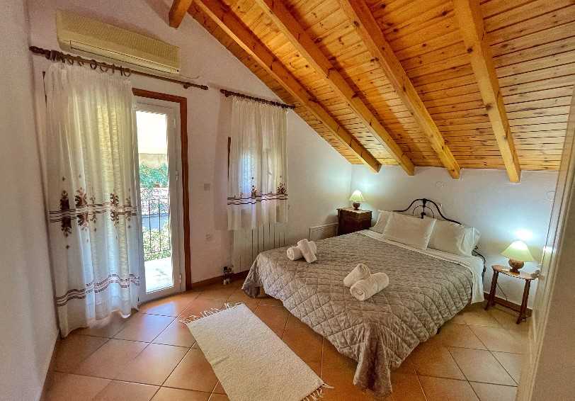 Vassili's Apartment, Fiscardo, Kefalonia