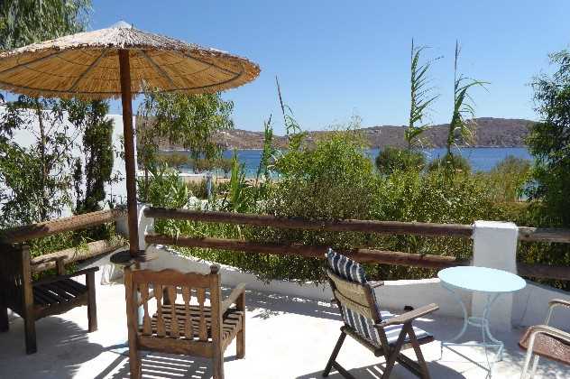 Vassilia on the beach, Serifos