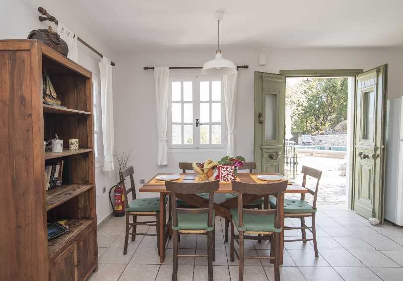 Villa Nondas, Ithaca