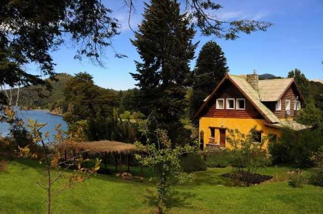 Posada De Los Juncos Lake House,  Bariloche