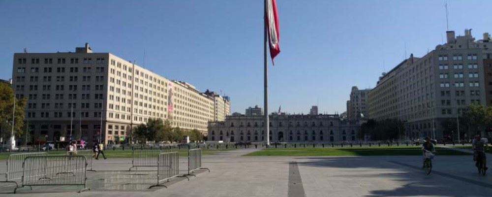 Plaza de la Costitucion, Santiago de Chile