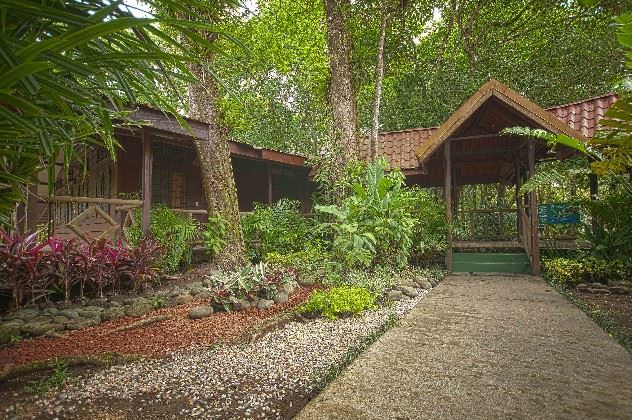 Exterior, Pachira Lodge, Torguero, Costa Rica