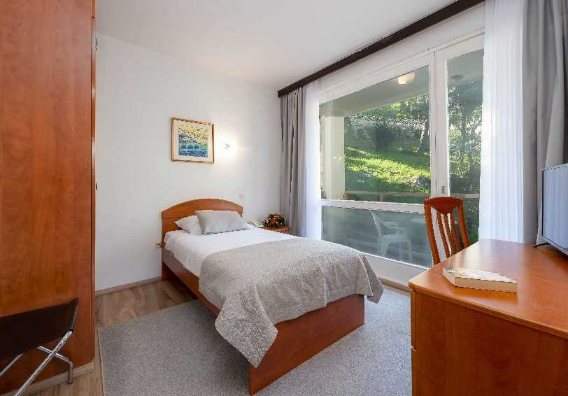Single room with balcony