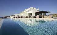 Domes White Coast Milos, Cyclades