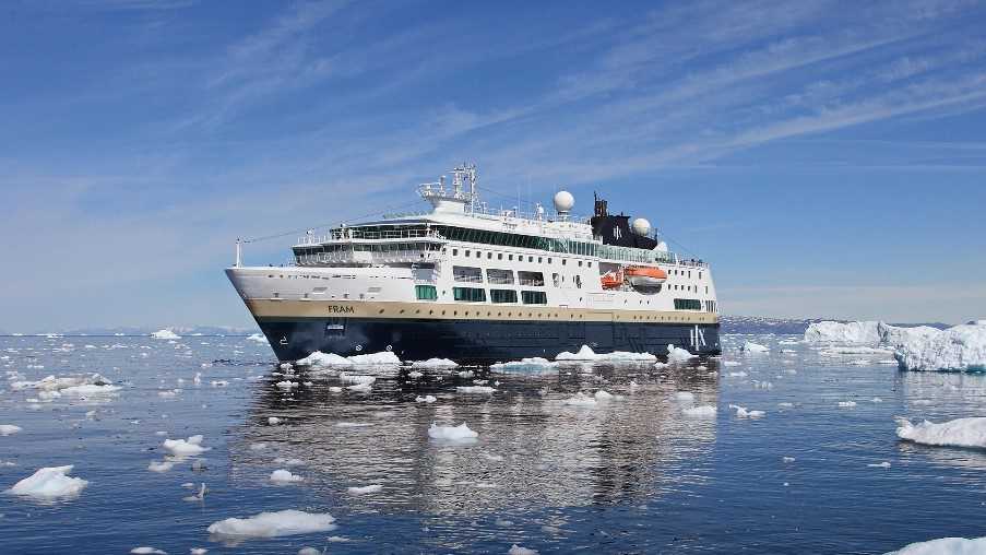 MS Fram, Svalbard