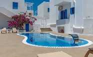 Apollon Rooms, Milos, Greece