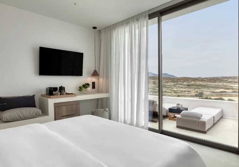 Superior Suite Horizon View with chill out pool