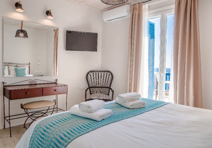 Superior suite, Blue Bay, Andros
