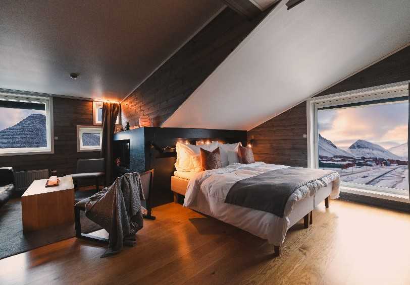 Polar Bear Suite, Svalbard Hotell Polfareren, Longyearbyen, Svalbard 