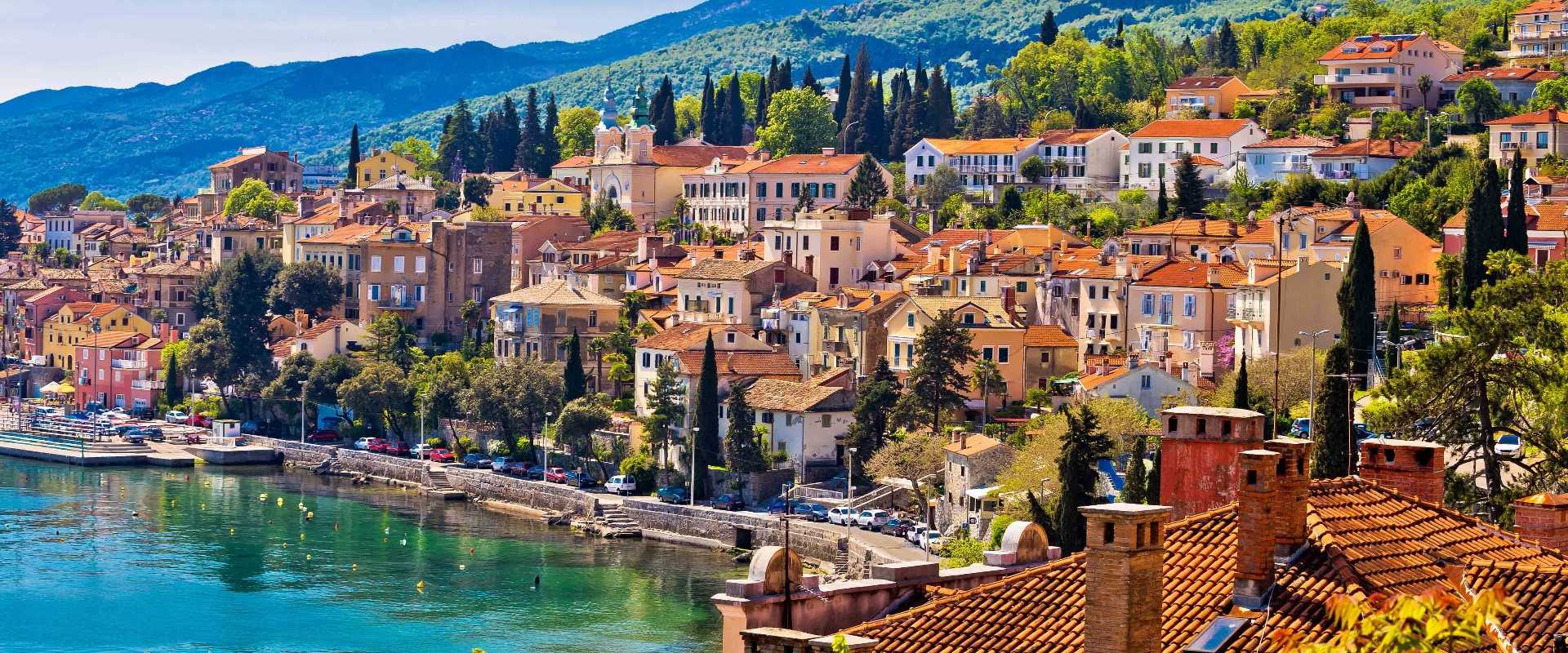 Kvarner Bay Tour with Opatija, Lovran and Local Specialties