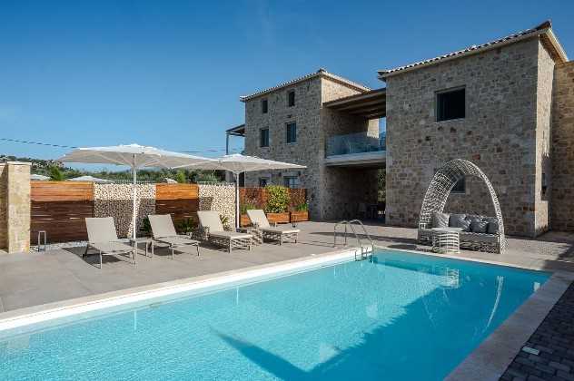Katergo Villas, Stoupa, South Peloponnese