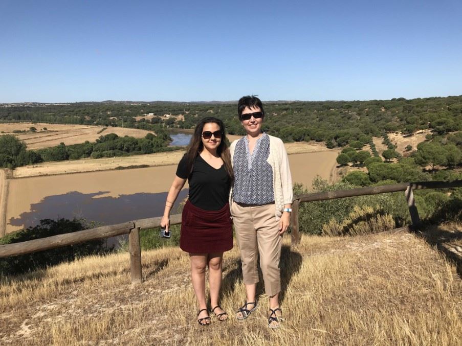 Rosanna and Cristiana, Casas do Rio Sado, Portugal